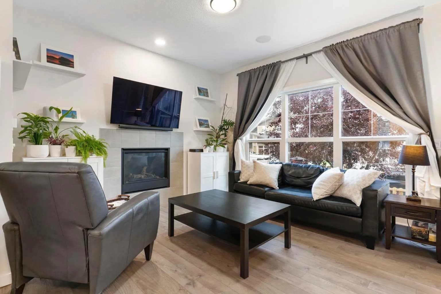 Semi Detached (Half Duplex)