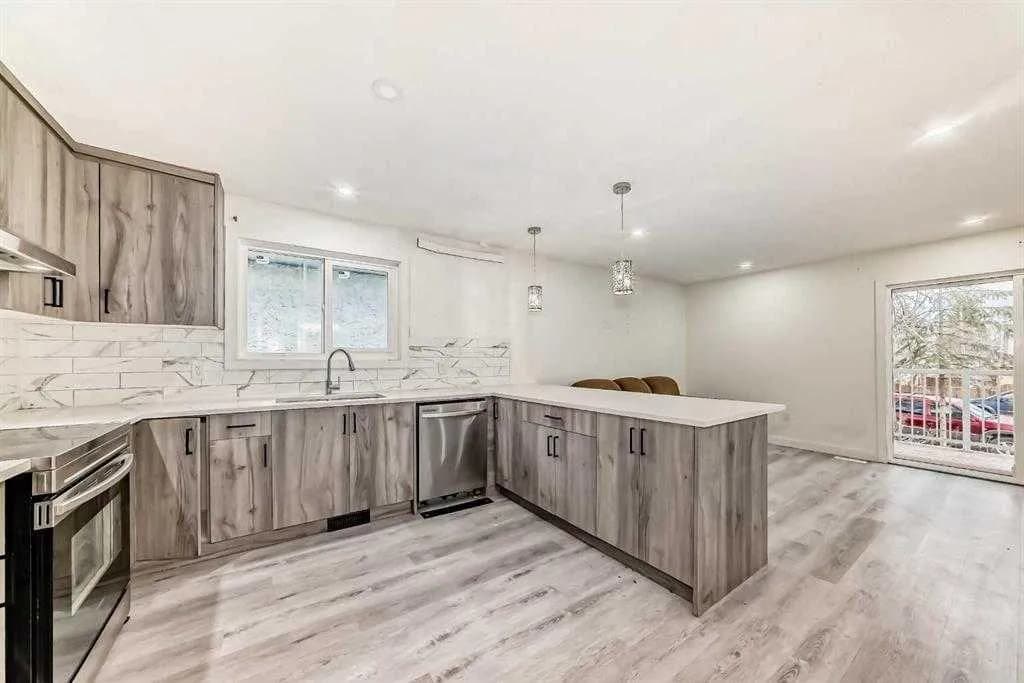 Semi Detached (Half Duplex)
