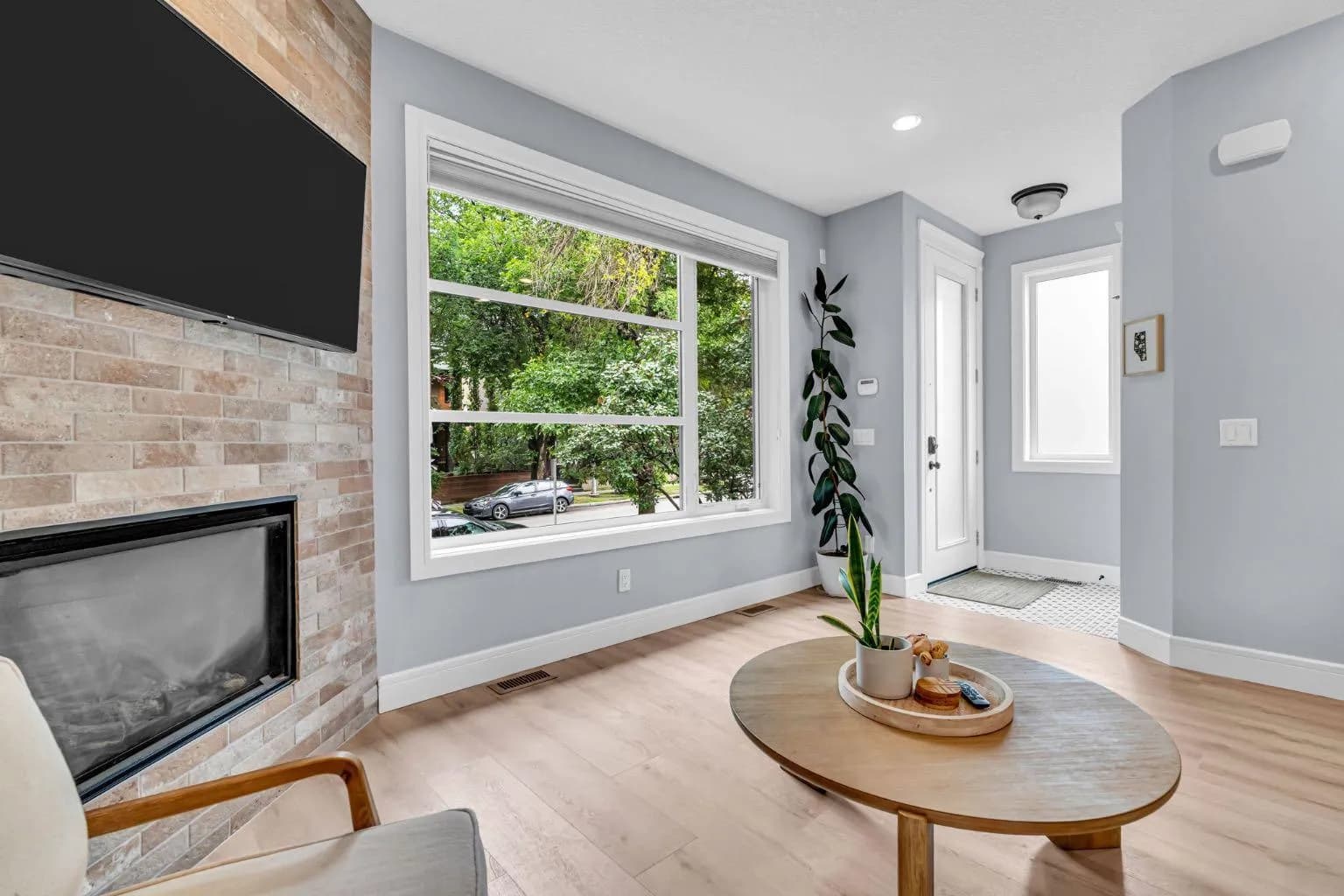 Semi Detached (Half Duplex)