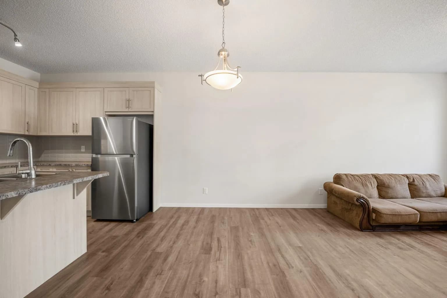 Semi Detached (Half Duplex)