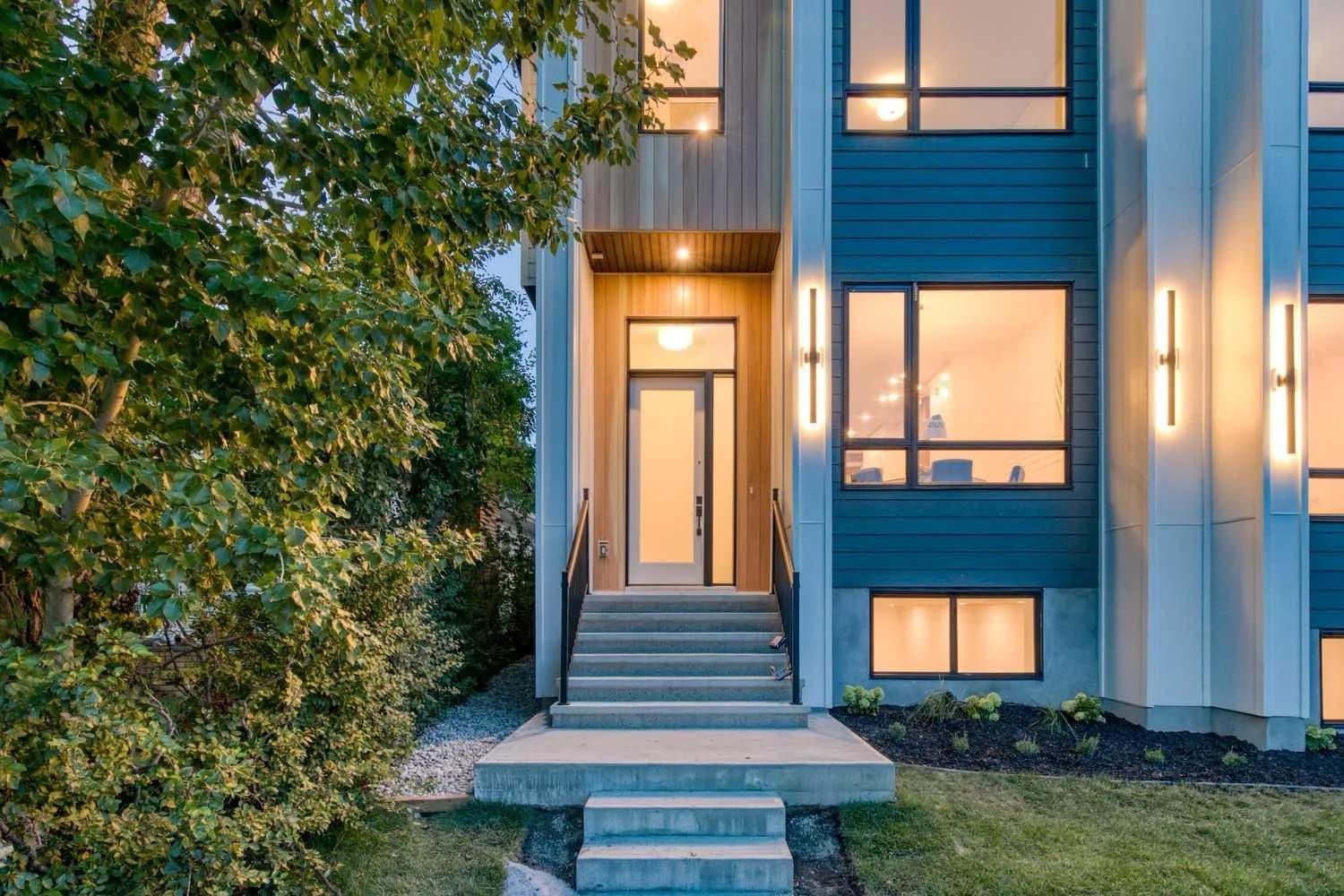 Semi Detached (Half Duplex)