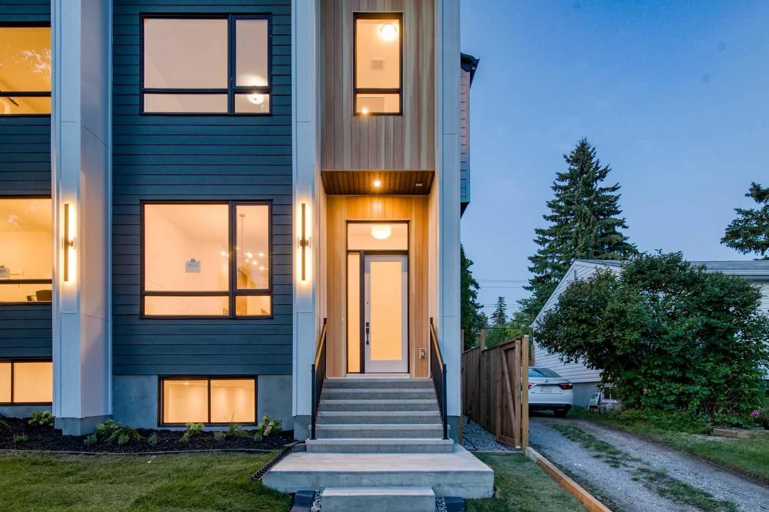 Semi Detached (Half Duplex)