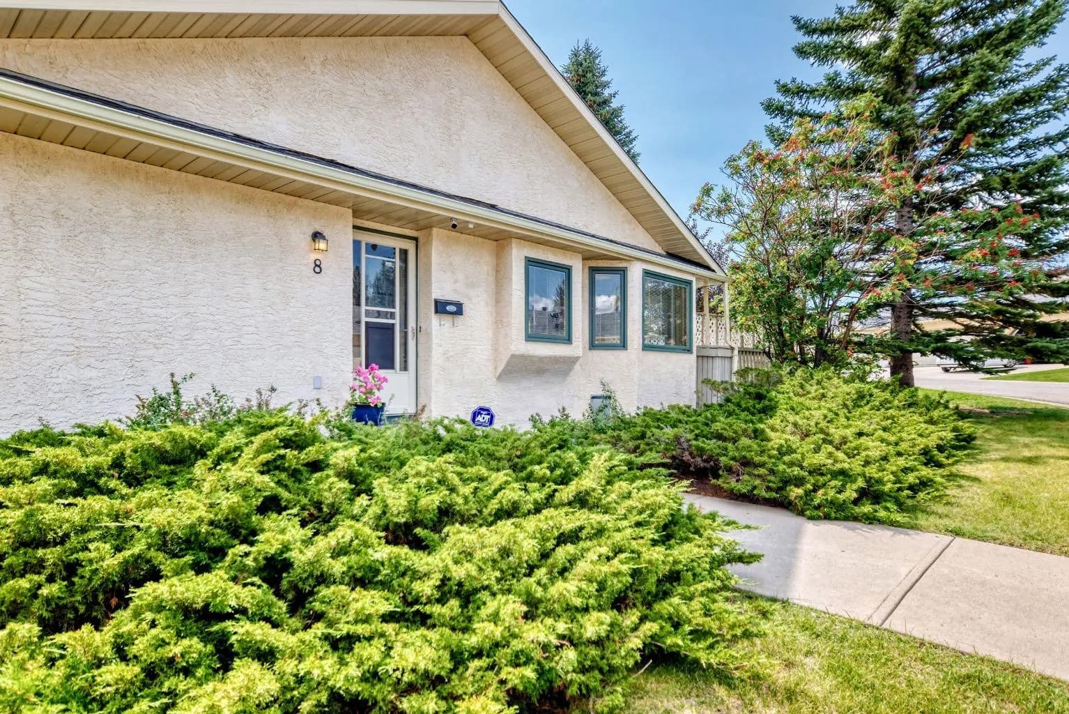 Semi Detached (Half Duplex)