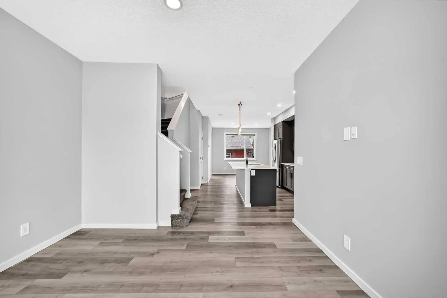 Semi Detached (Half Duplex)