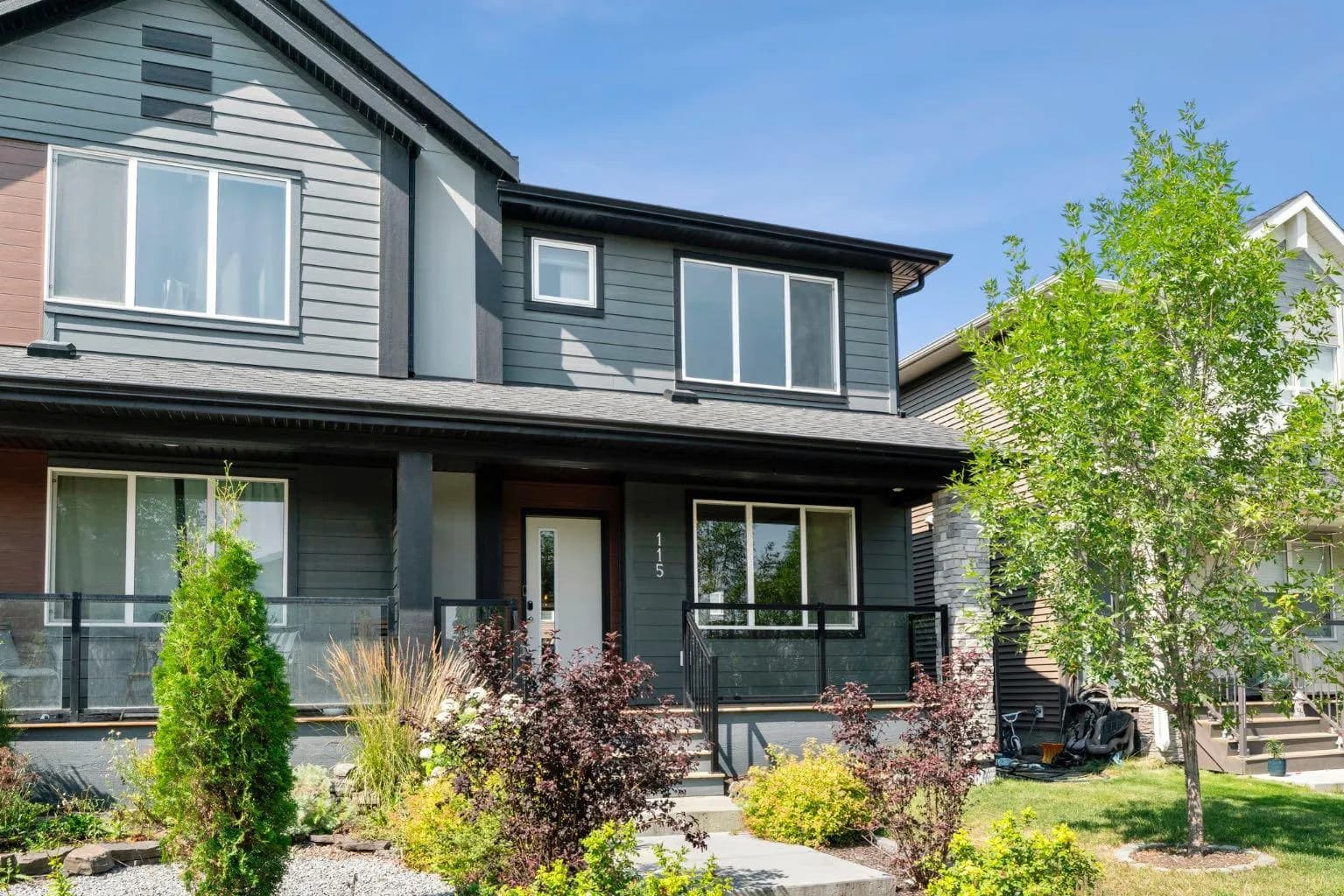 Semi Detached (Half Duplex)