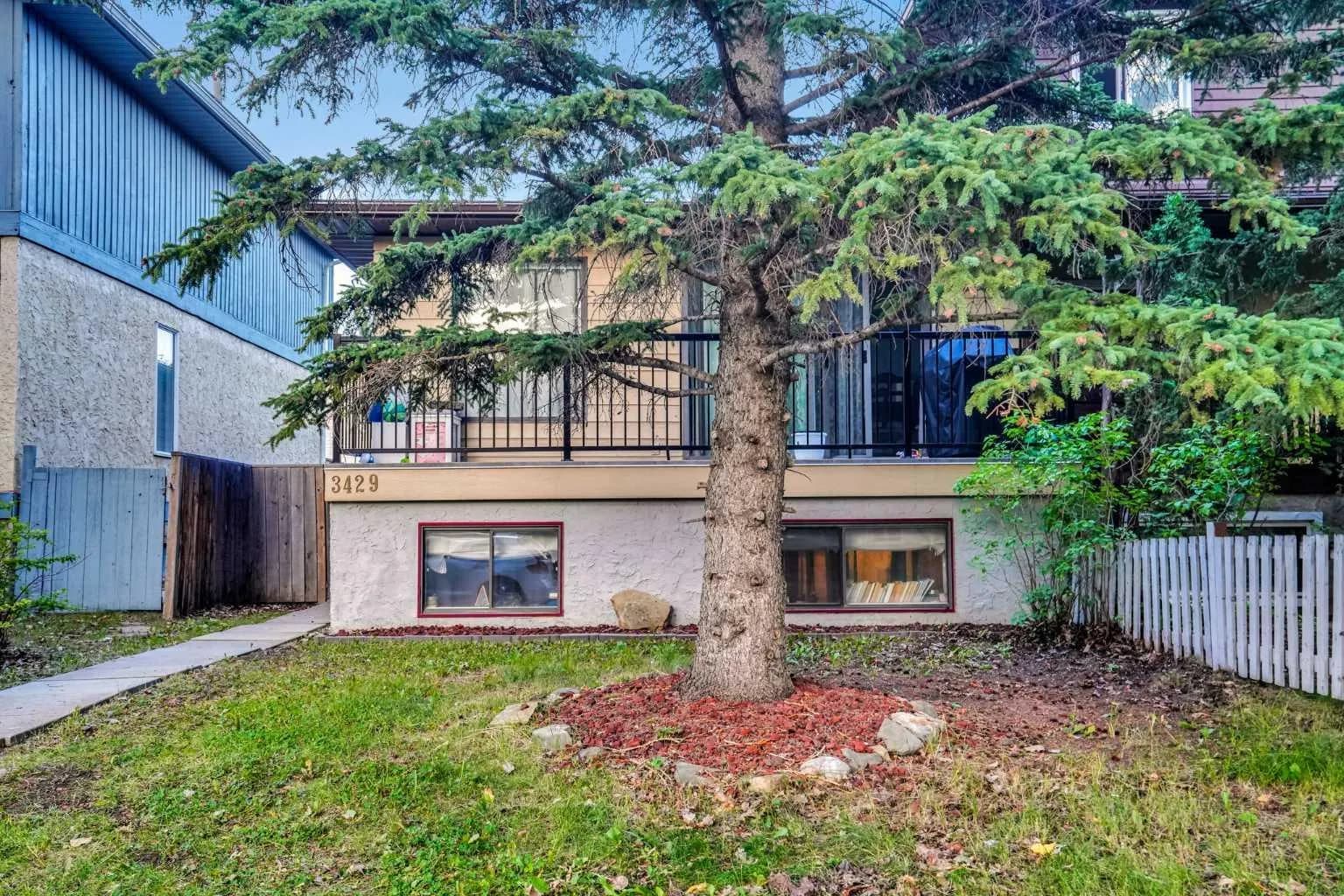 Semi Detached (Half Duplex)