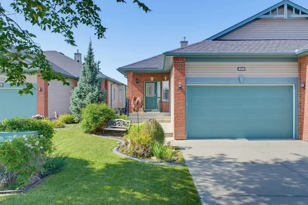 Semi Detached (Half Duplex)