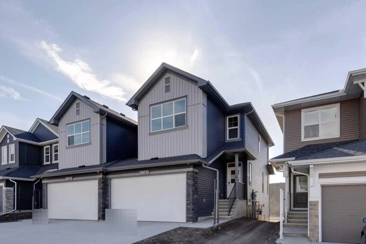 Semi Detached (Half Duplex)