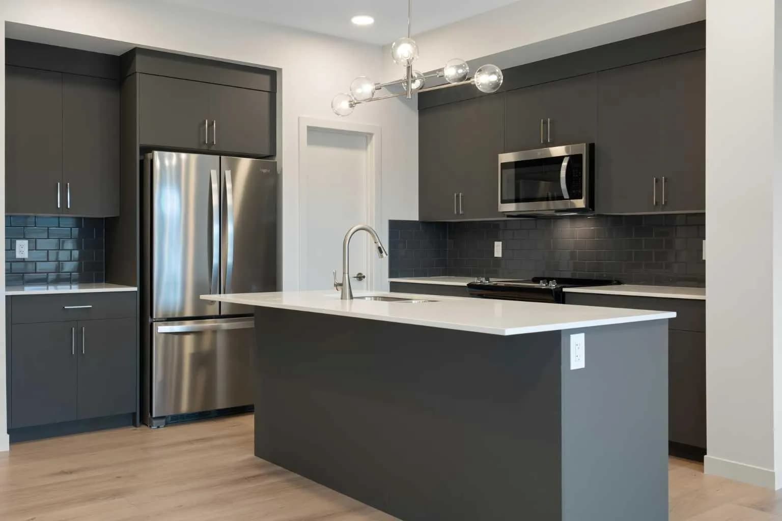 Semi Detached (Half Duplex)