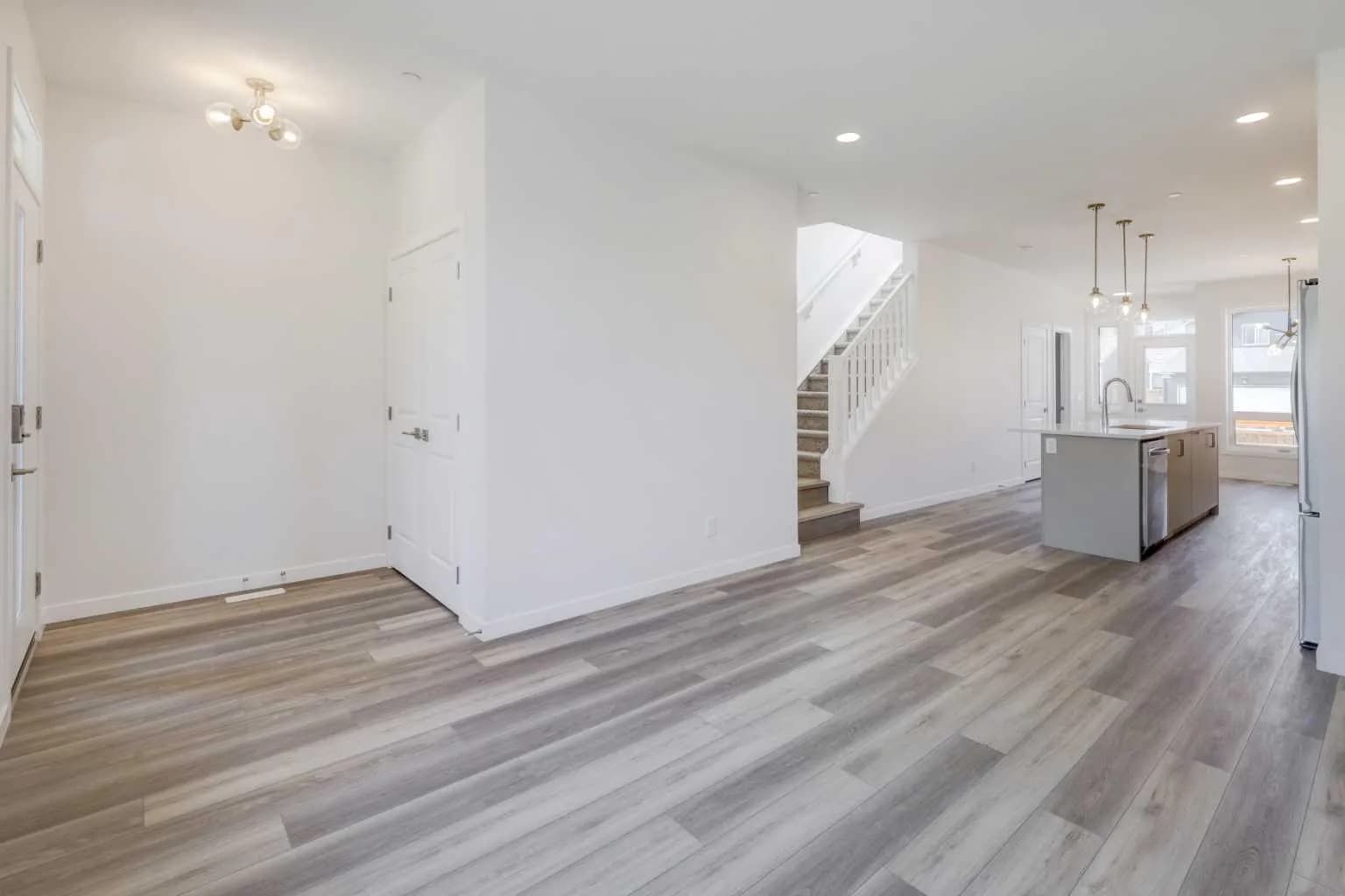Semi Detached (Half Duplex)