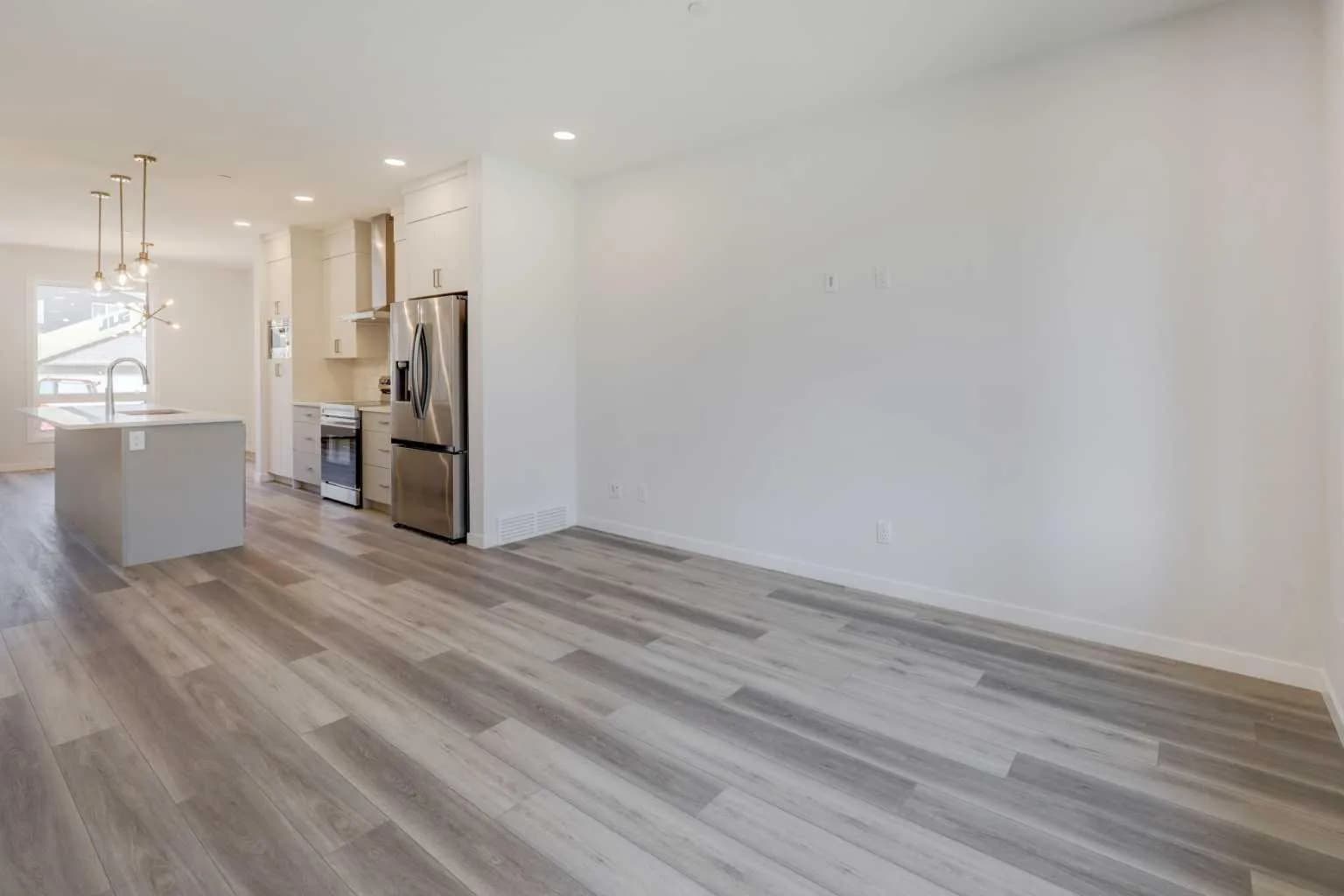 Semi Detached (Half Duplex)
