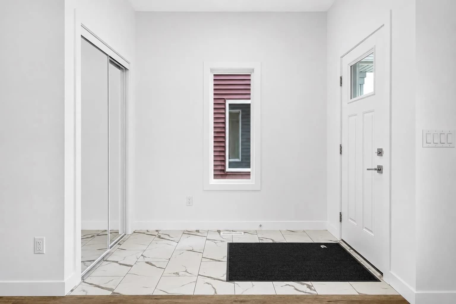 Semi Detached (Half Duplex)