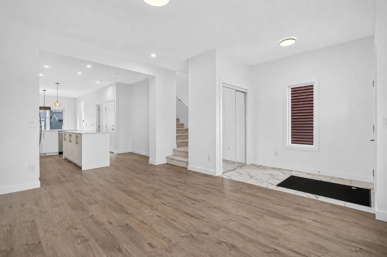Semi Detached (Half Duplex)