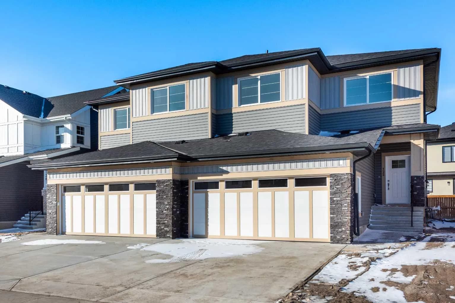 Semi Detached (Half Duplex)