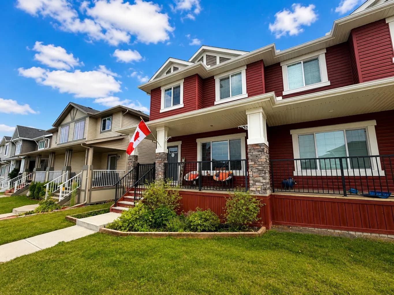 Semi Detached (Half Duplex)