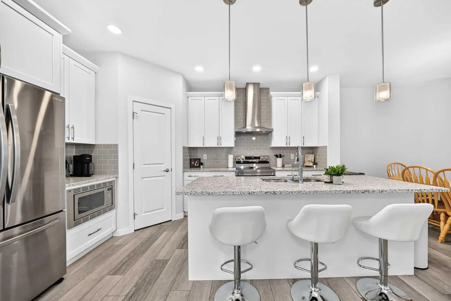 Semi Detached (Half Duplex)