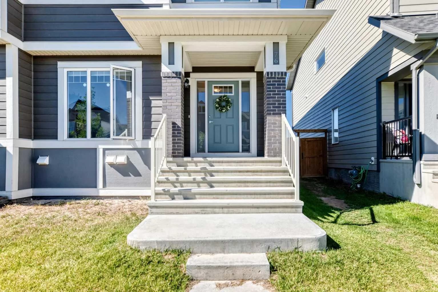 Semi Detached (Half Duplex)