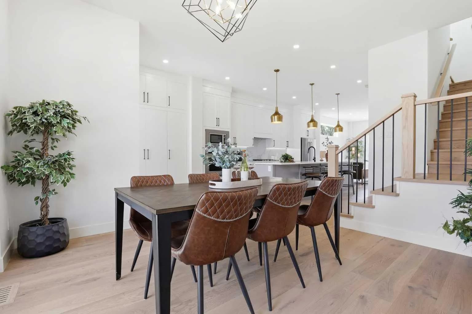 Semi Detached (Half Duplex)