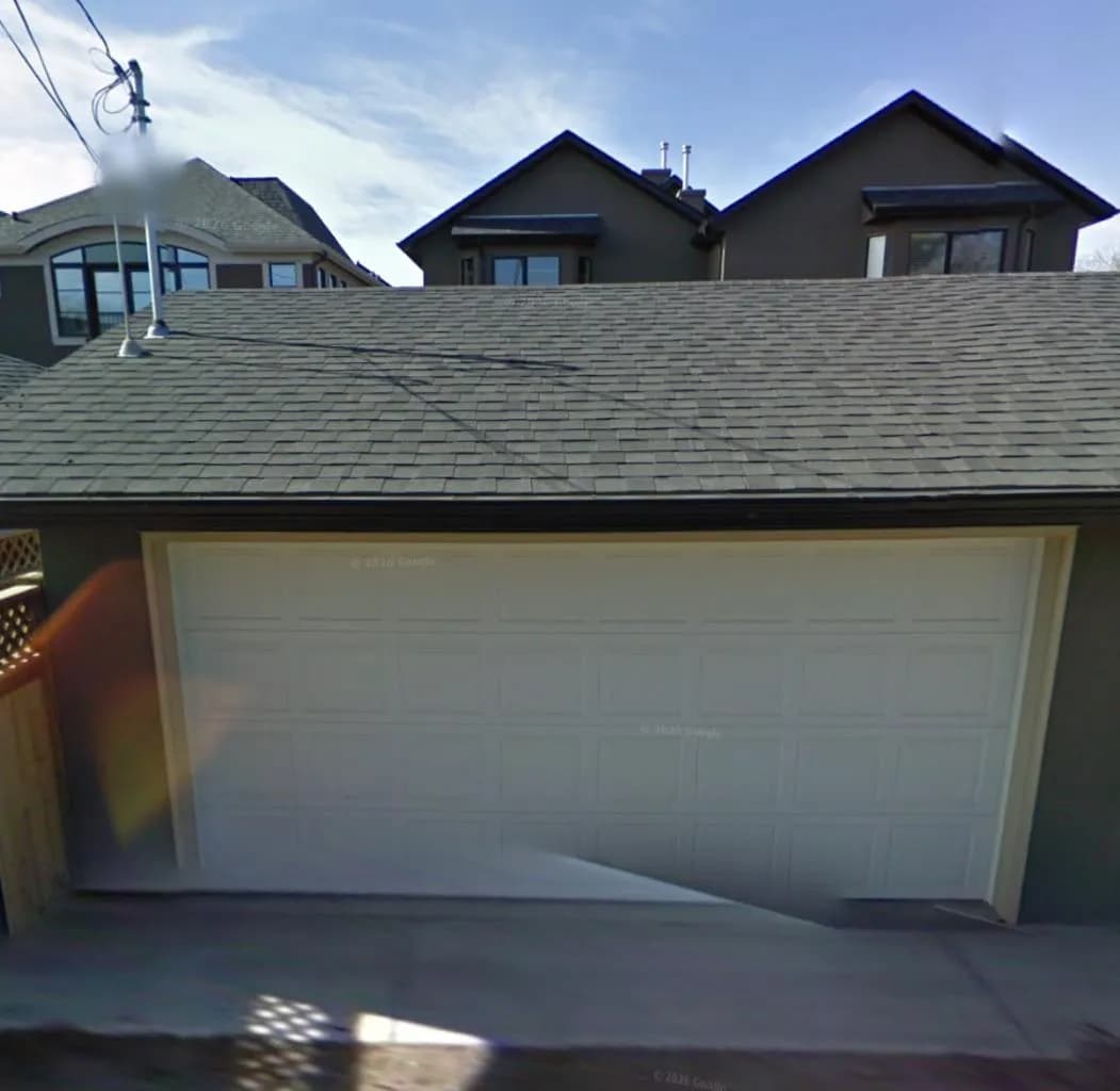 Semi Detached (Half Duplex)