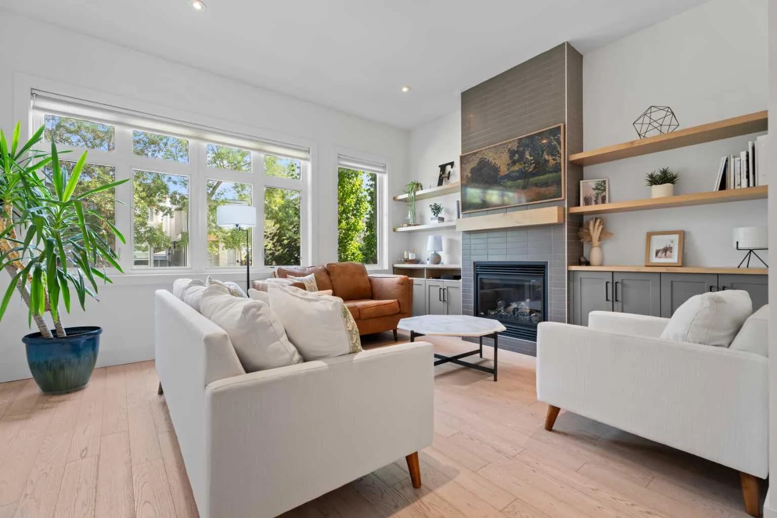 Semi Detached (Half Duplex)