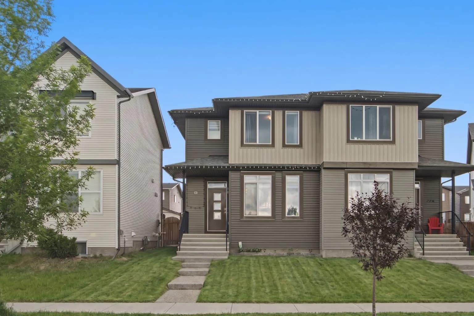 Semi Detached (Half Duplex)