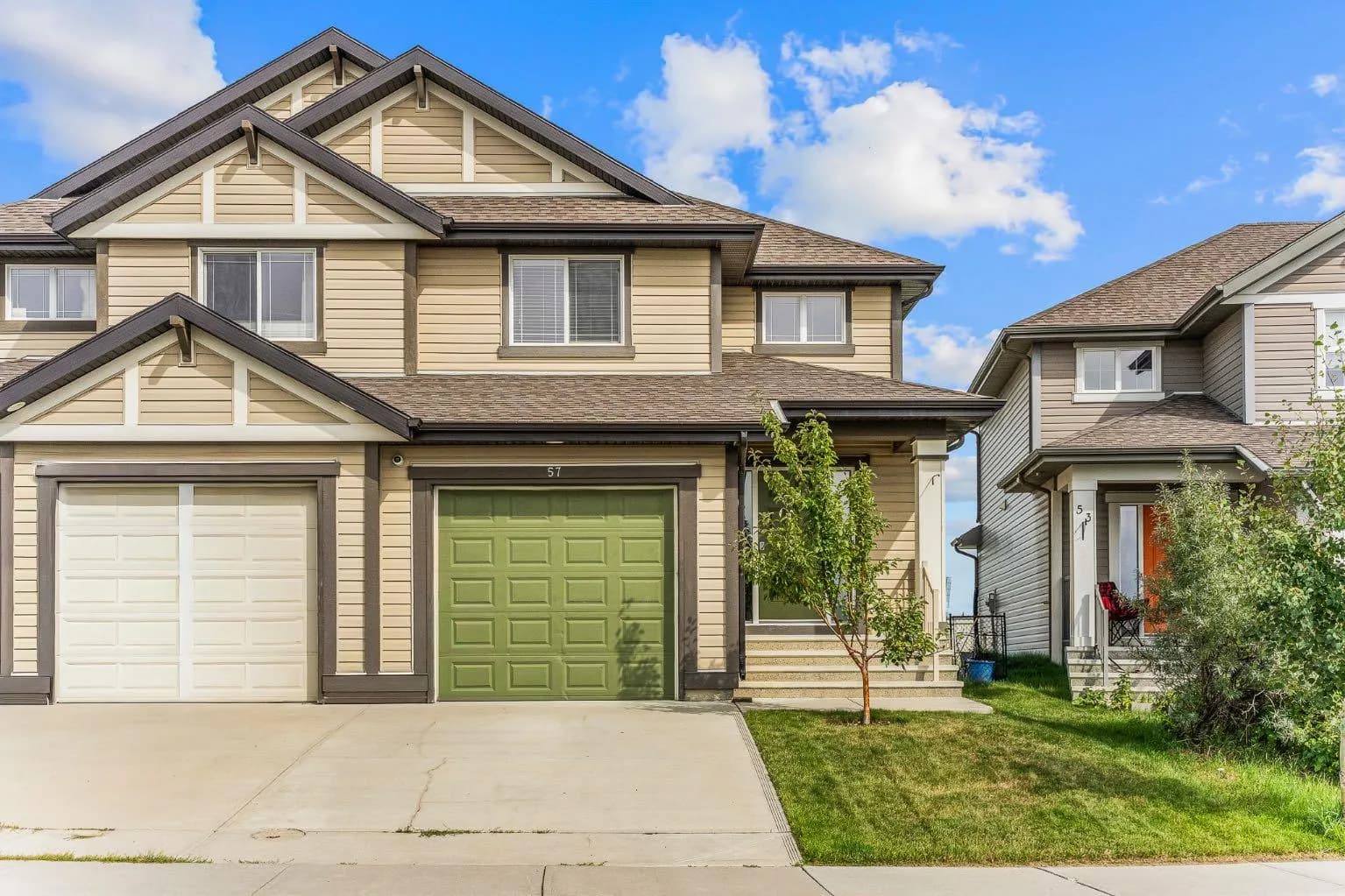 Semi Detached (Half Duplex)