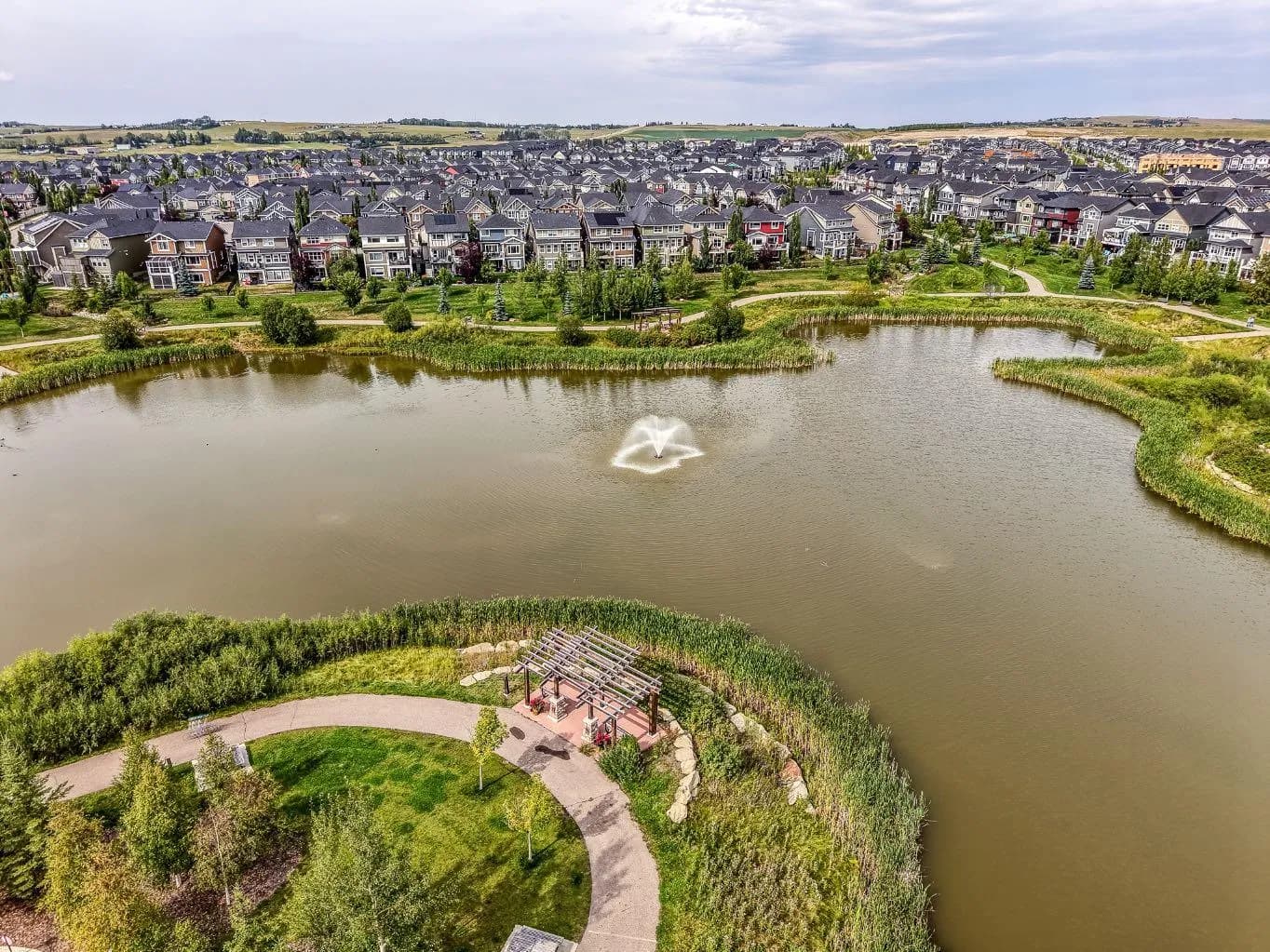 Semi Detached (Half Duplex)