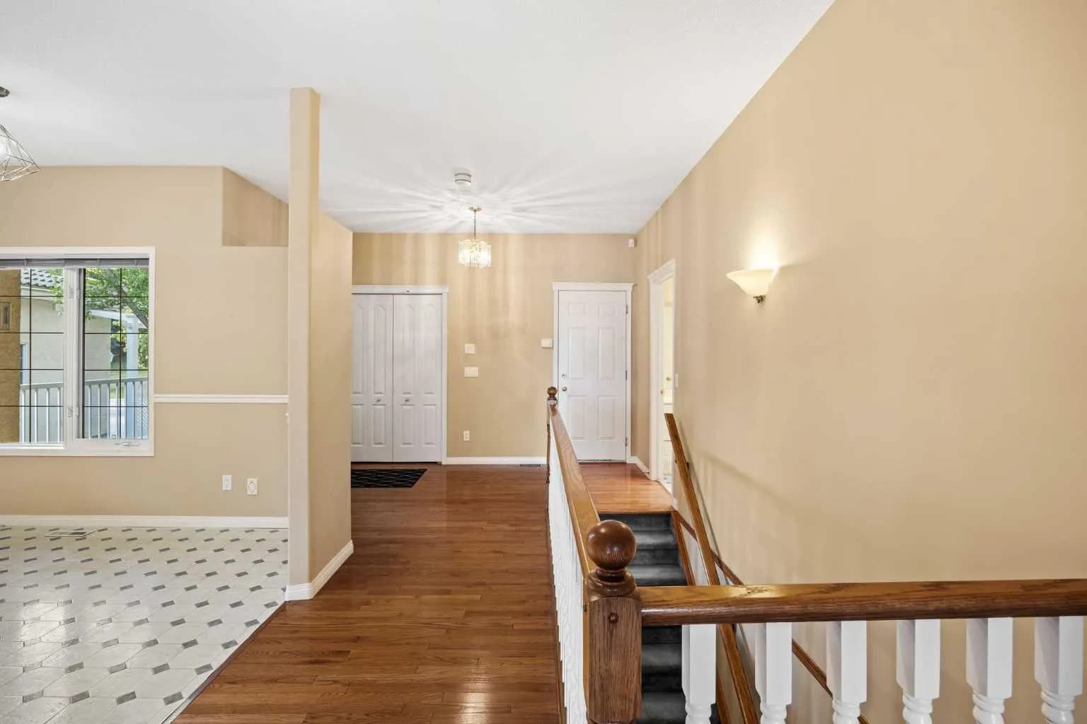 Semi Detached (Half Duplex)