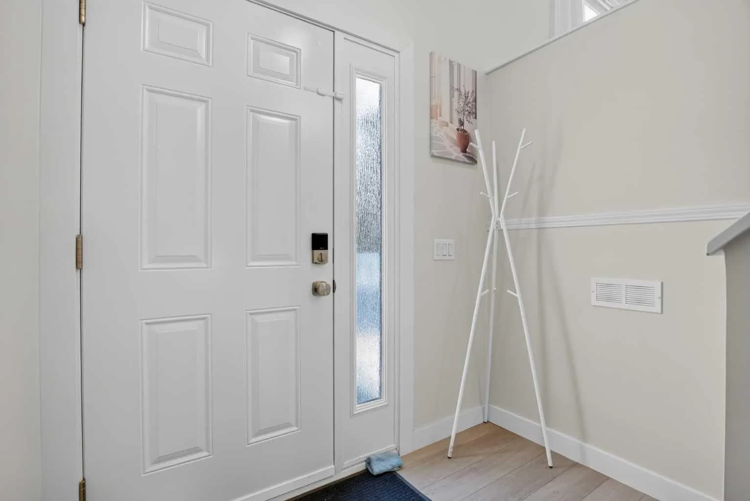 Semi Detached (Half Duplex)