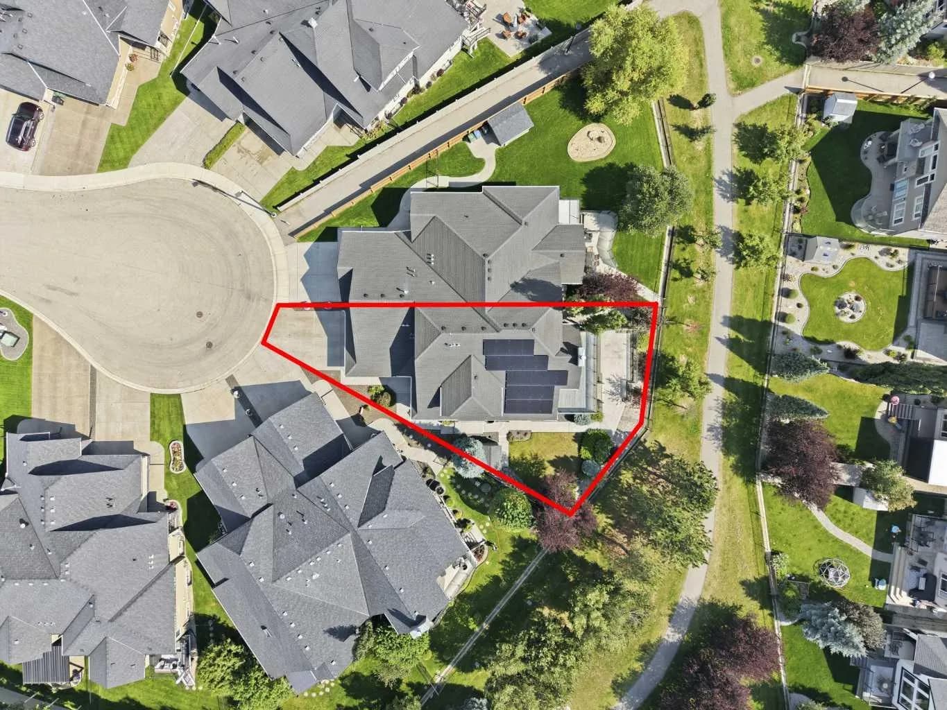 Semi Detached (Half Duplex)