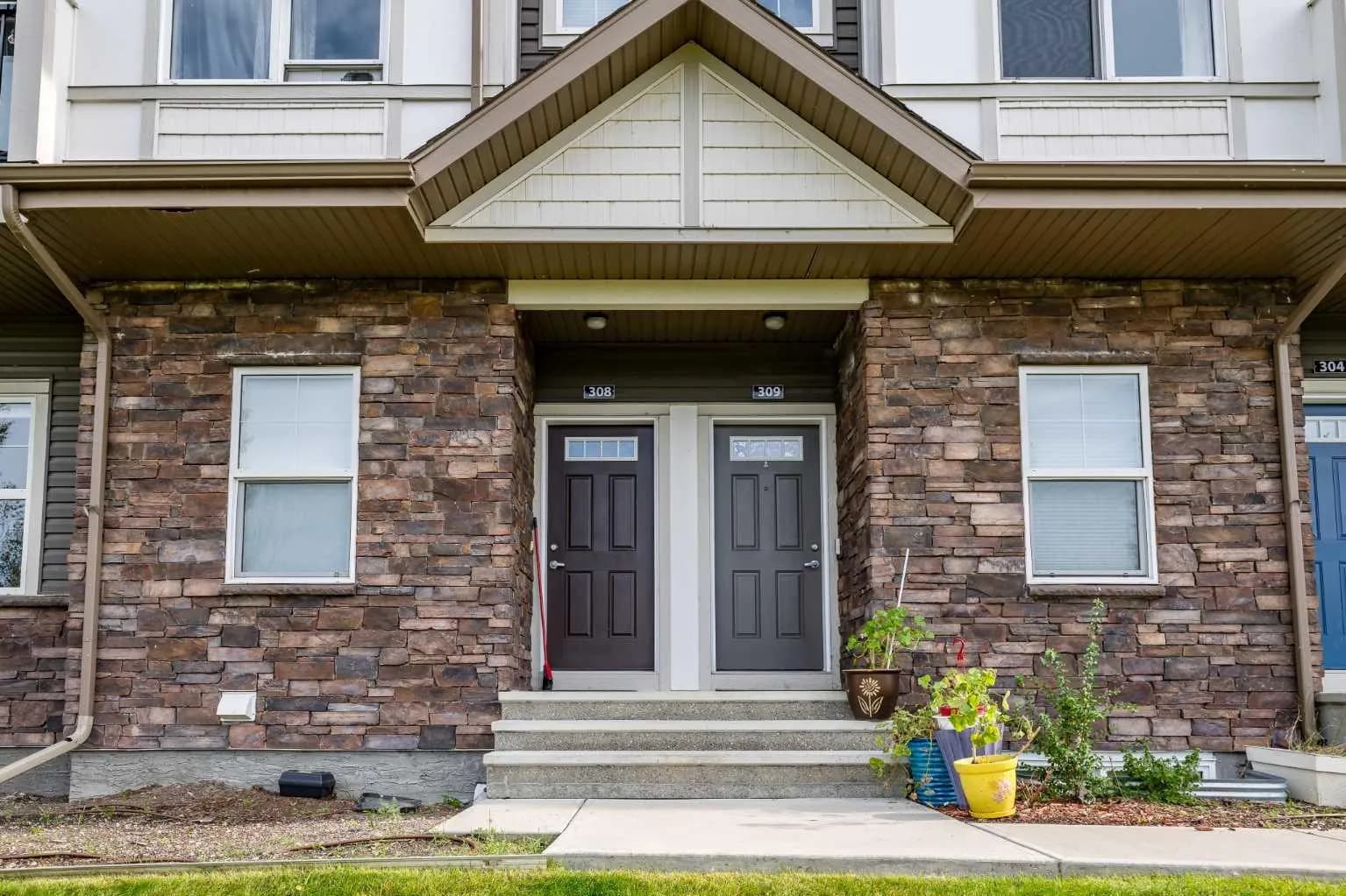 Row/Townhouse