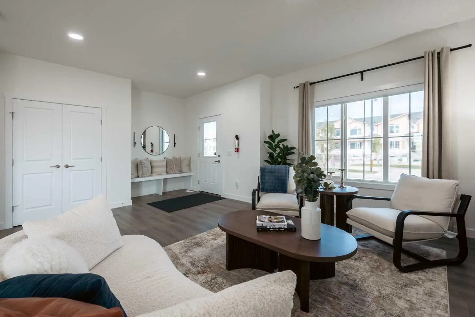 Semi Detached (Half Duplex)