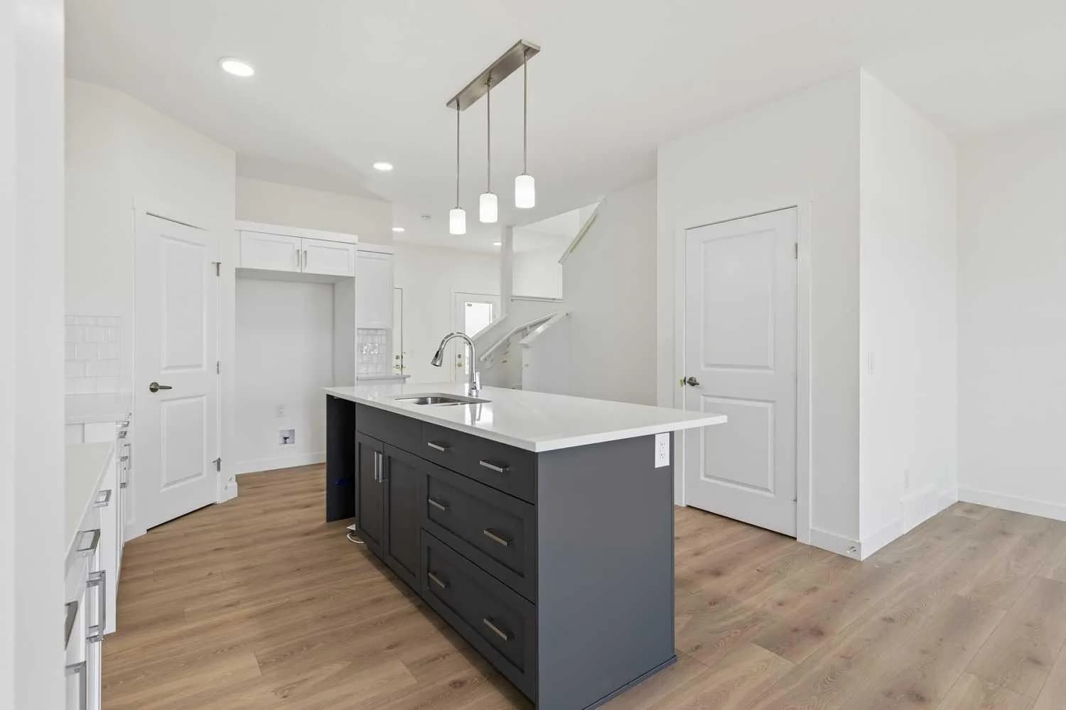 Semi Detached (Half Duplex)