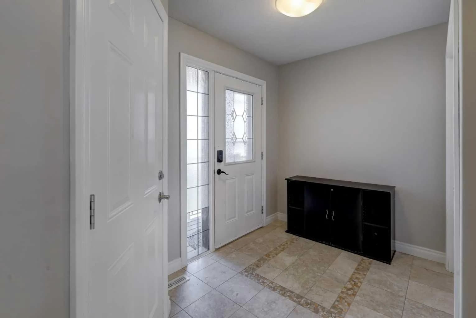 Semi Detached (Half Duplex)