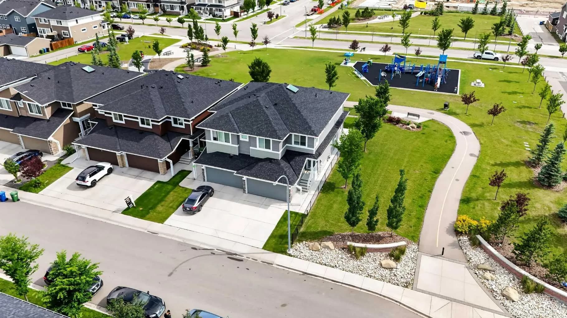 Semi Detached (Half Duplex)