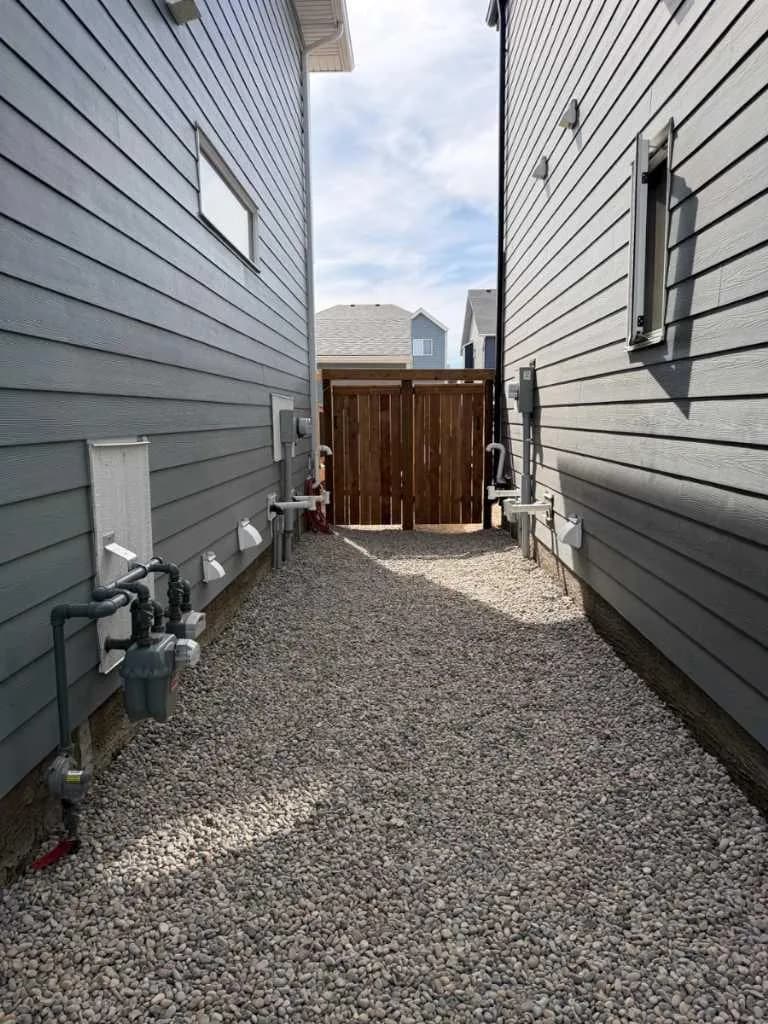 Semi Detached (Half Duplex)