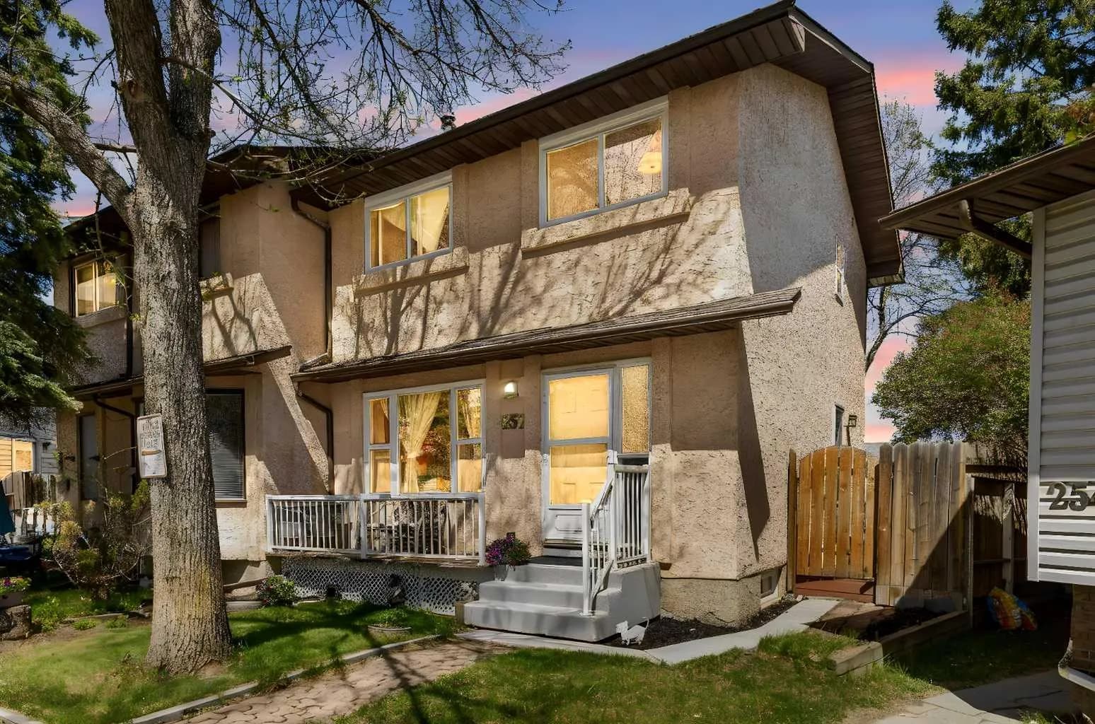 Semi Detached (Half Duplex)