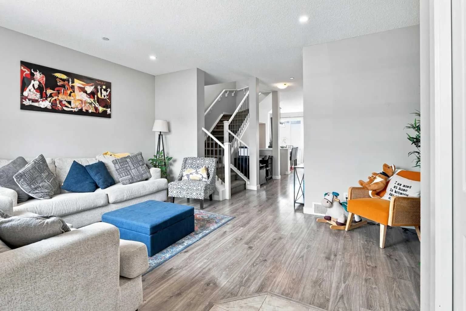 Semi Detached (Half Duplex)