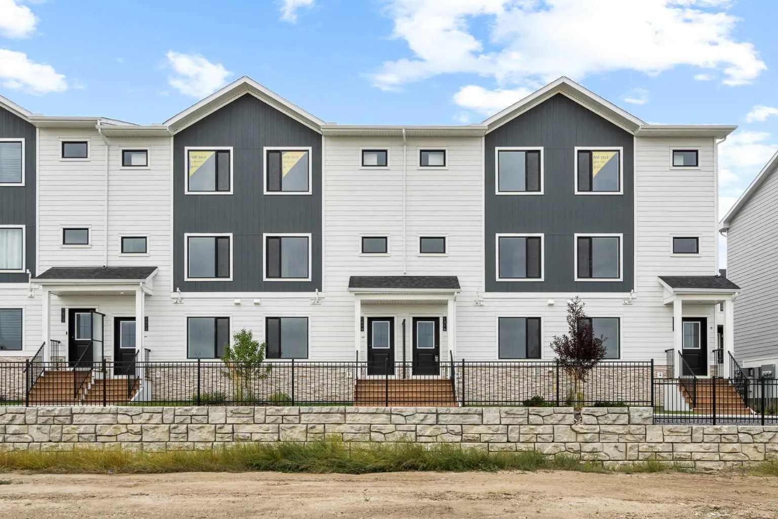 Row/Townhouse