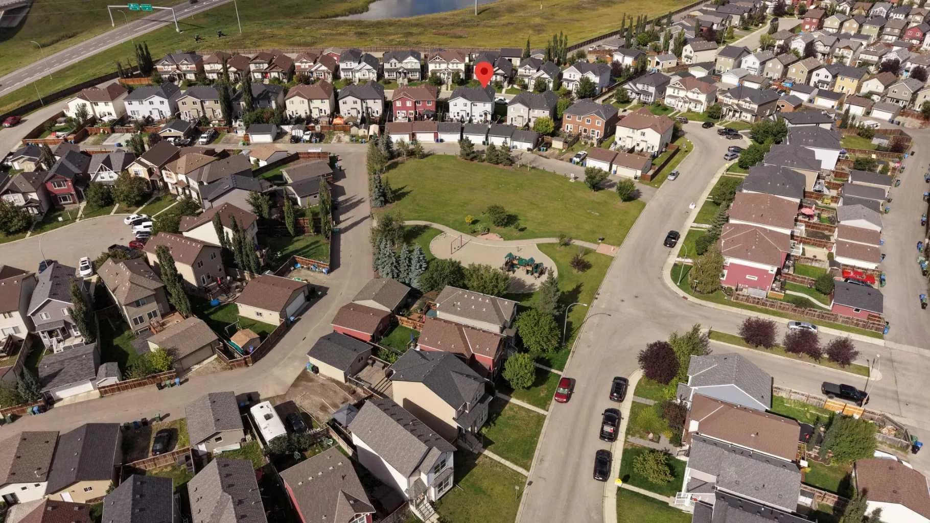 Semi Detached (Half Duplex)