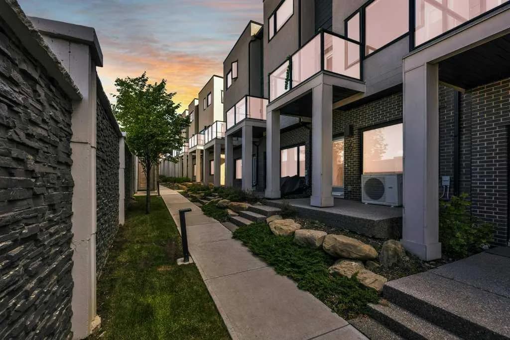 Row/Townhouse