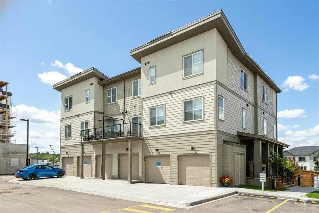 Row/Townhouse