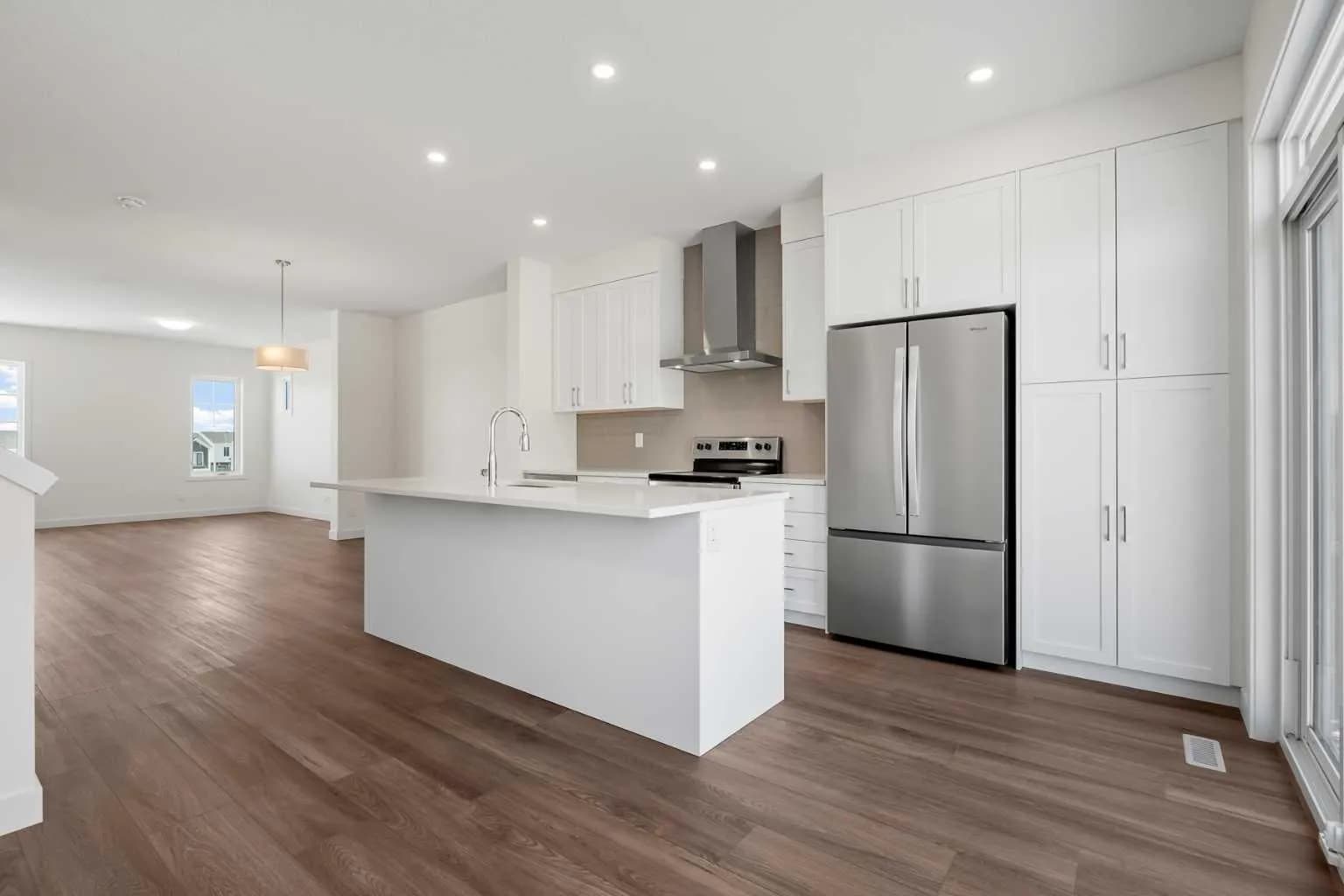 Semi Detached (Half Duplex)