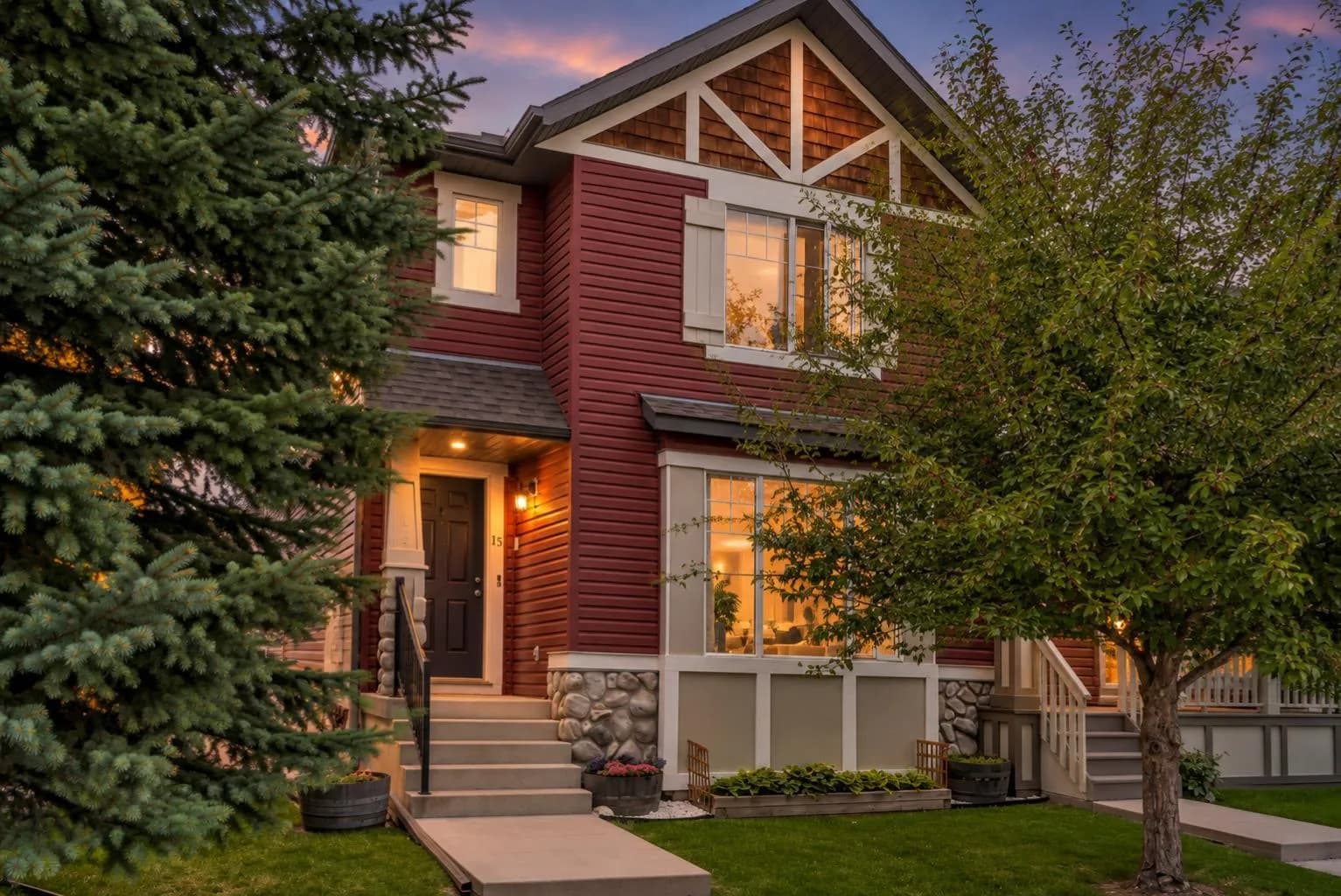 Semi Detached (Half Duplex)