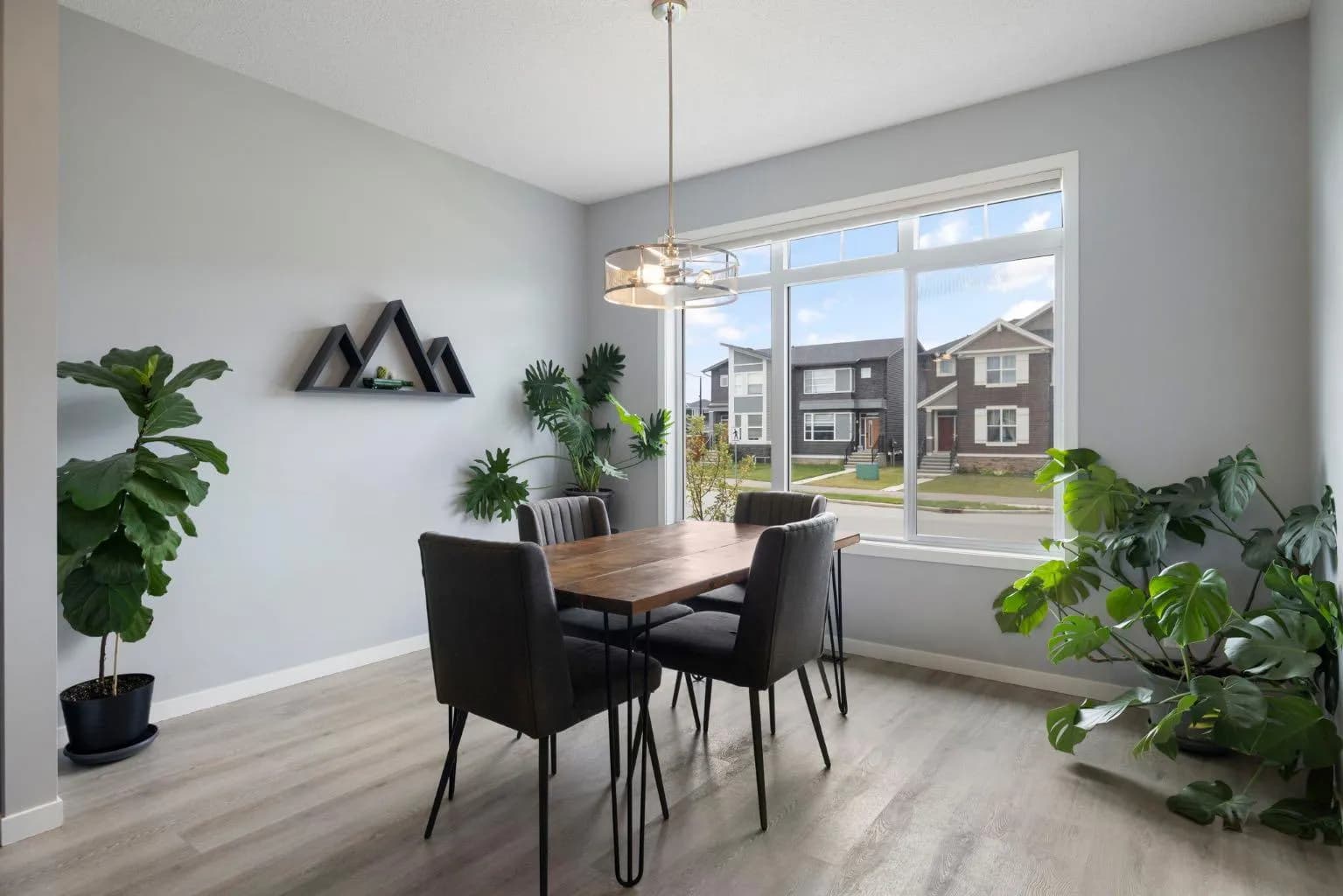 Semi Detached (Half Duplex)