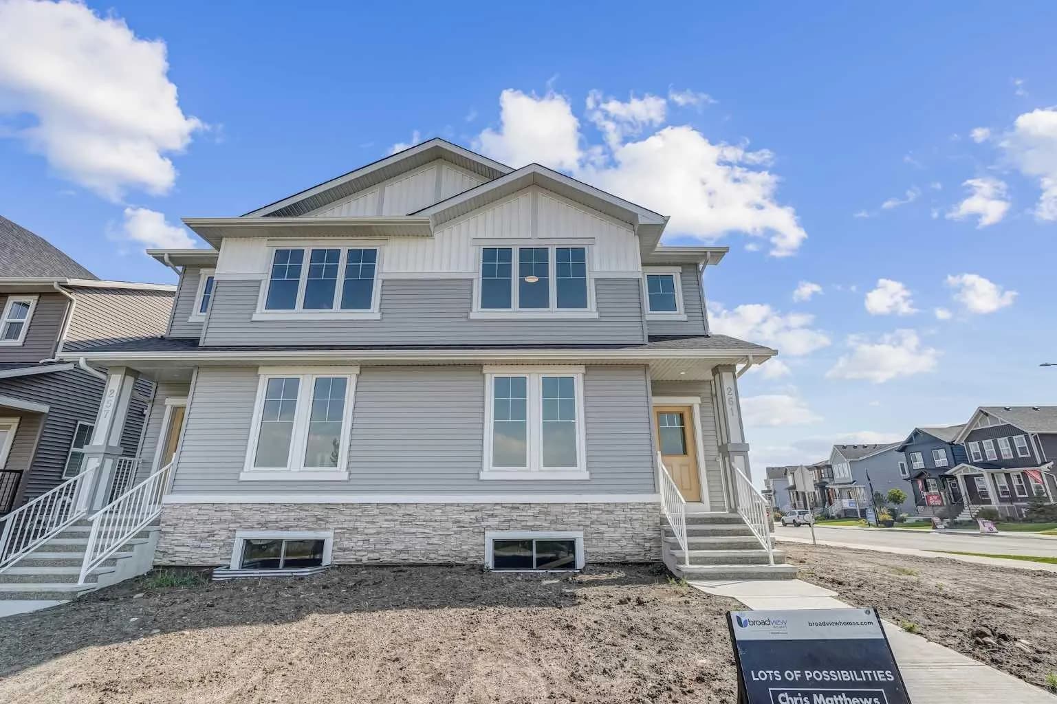 Semi Detached (Half Duplex)