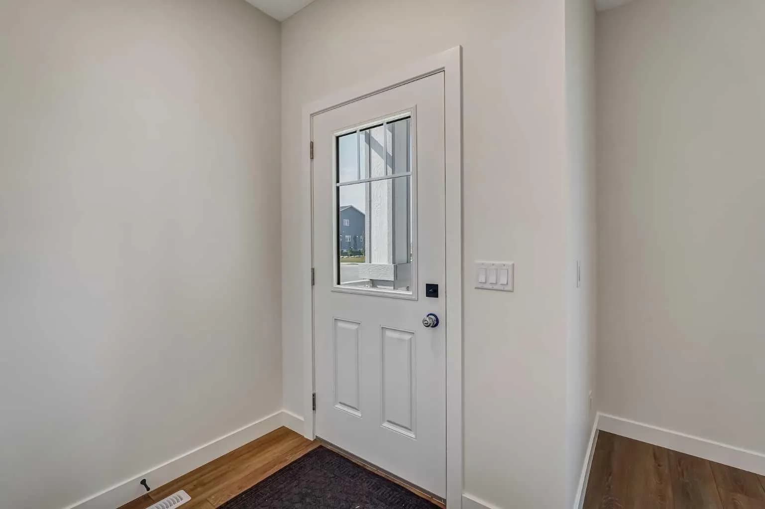 Semi Detached (Half Duplex)