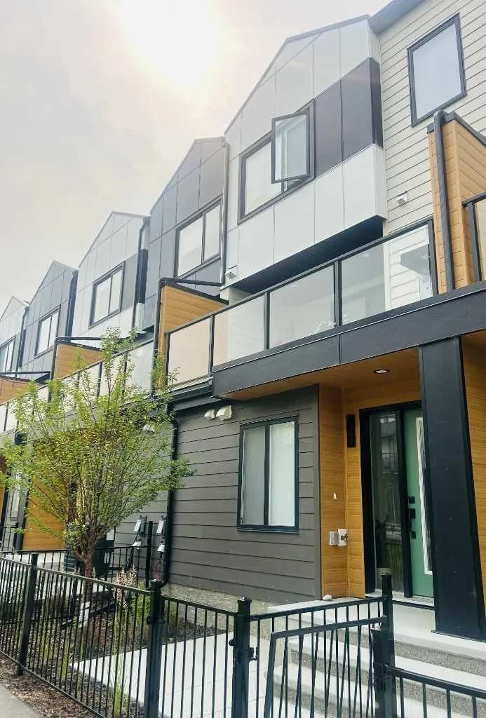 Row/Townhouse