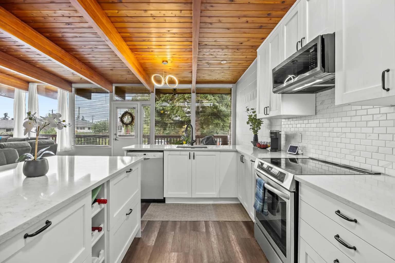 Semi Detached (Half Duplex)