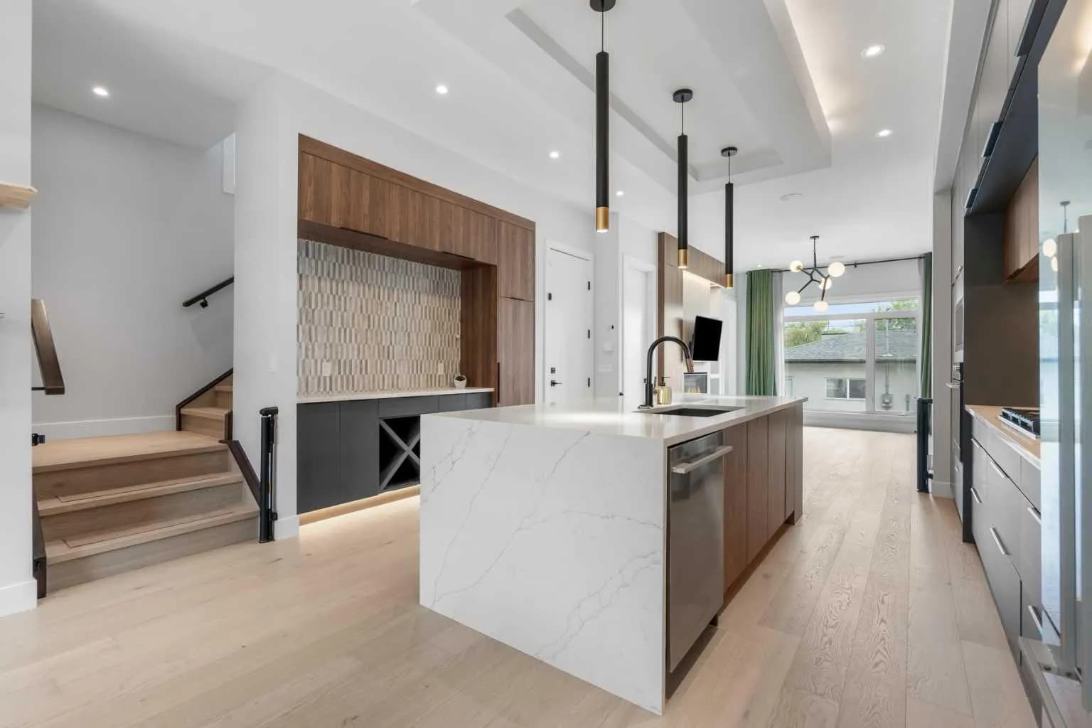 Semi Detached (Half Duplex)